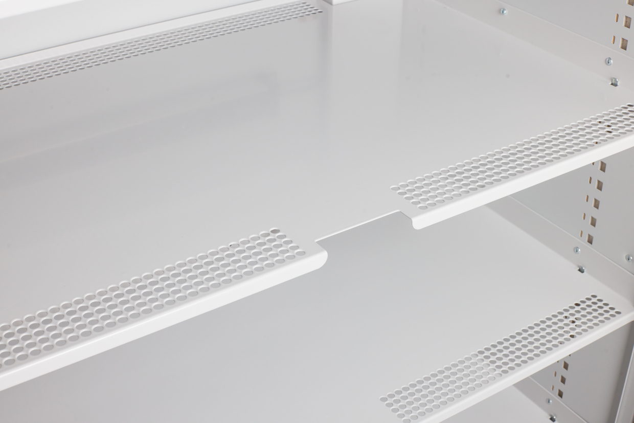 Fachboden isoliert für Sicherheitsschränke IO90, pulverbeschichtetes Stahlblech Lichtgrau RAL 7035, Maße 1049x528x40 mm Fachboden isoliert für Sicherheitsschränke IO90, pulverbeschichtetes Stahlblech Lichtgrau RAL 7035, Maße 1049x528x40 mm